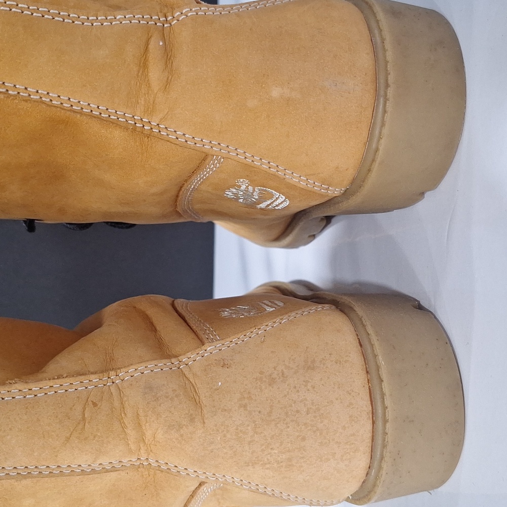 Women's Timberland Fur-Trim Boots- Size 5.5 - Picture 13 of 15